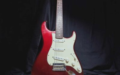 Fender American Standard Stratocaster 2008 – Candy Apple Red